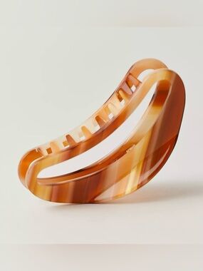 NWT Free People Simply Living Claw Hair Clip Peach Mix